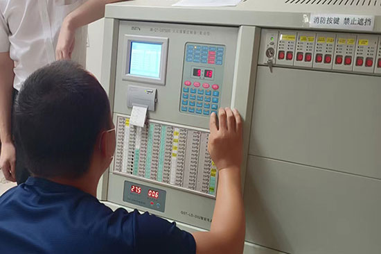 集中火災(zāi)報(bào)警控制器、消防聯(lián)動(dòng)控制器、保養(yǎng)方法